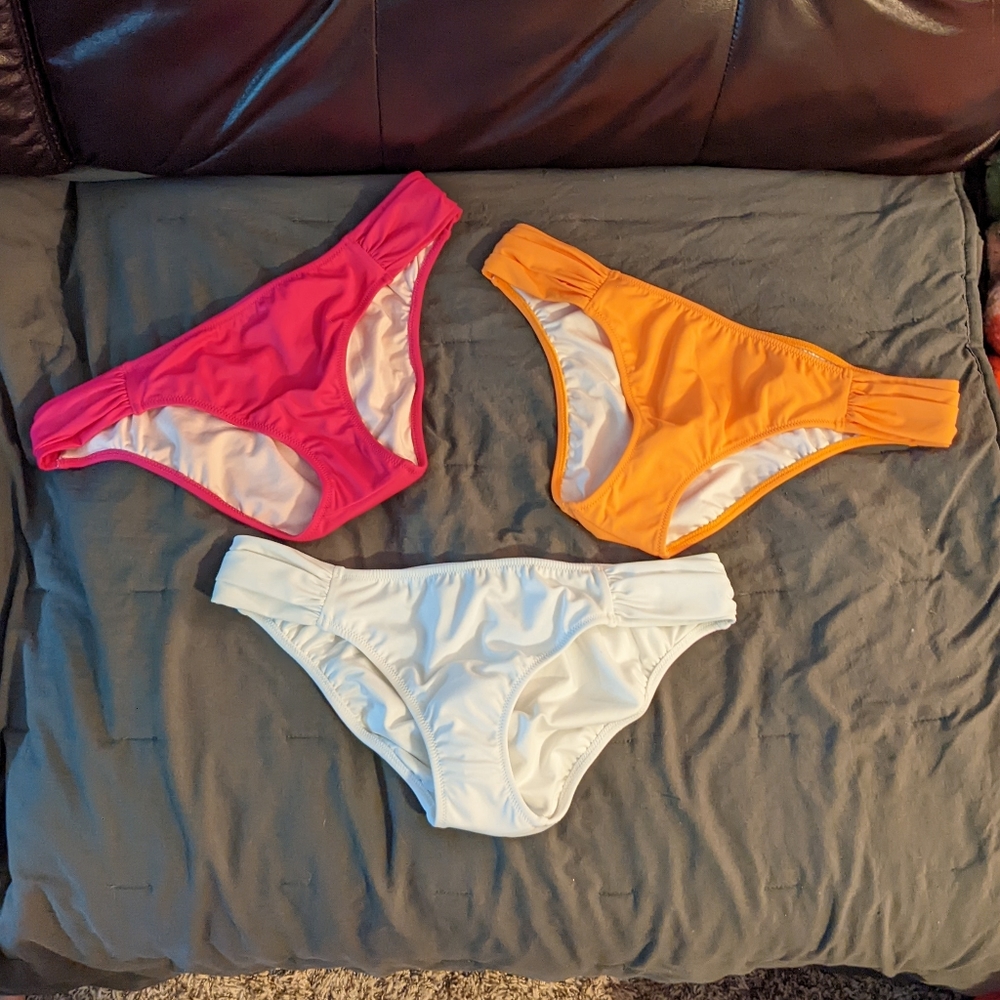 MUST GO! Victoria's Secret Swimsuit Bottoms